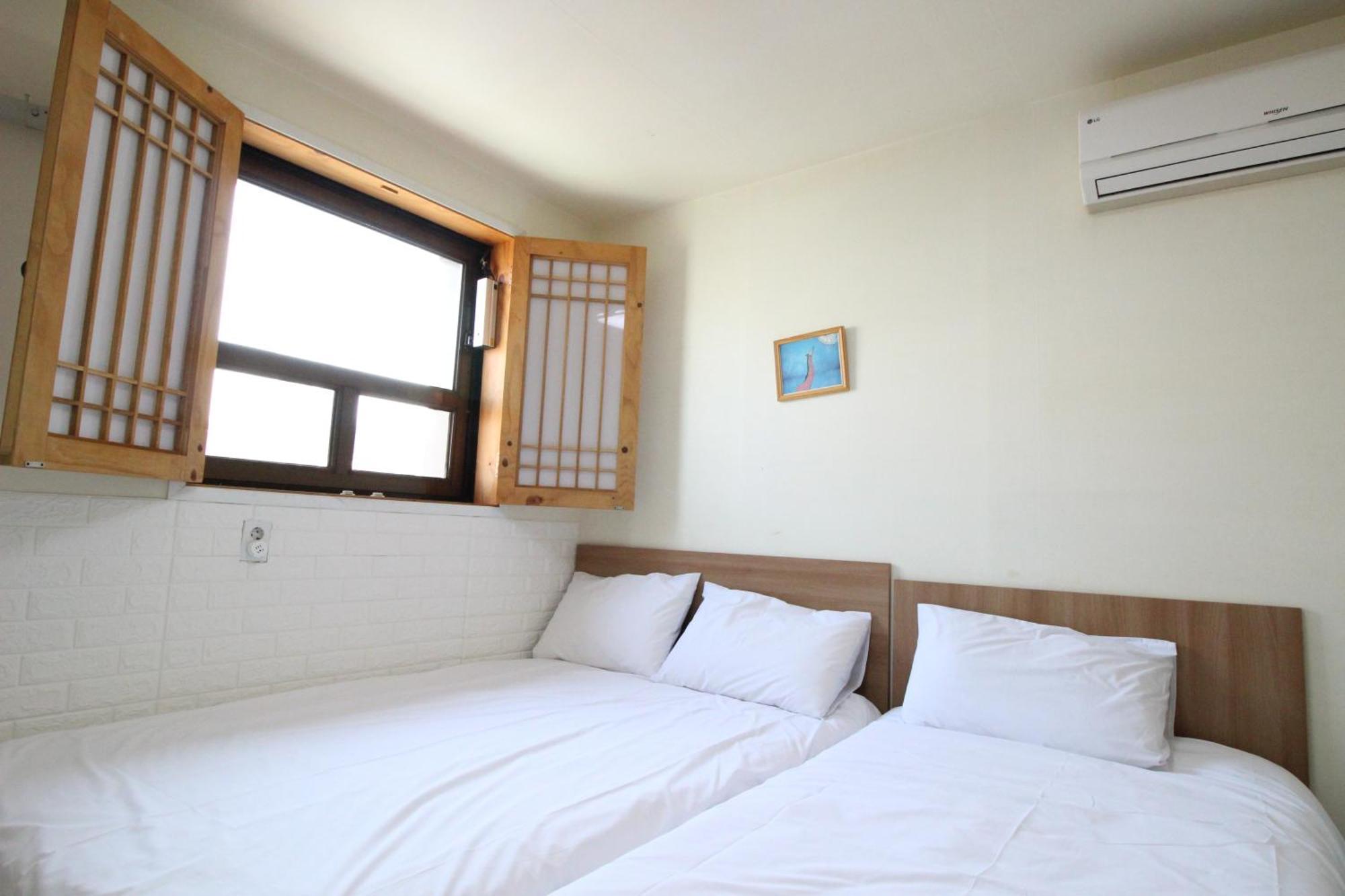Hotel Golden Park Myeongdong Сеул Екстериор снимка